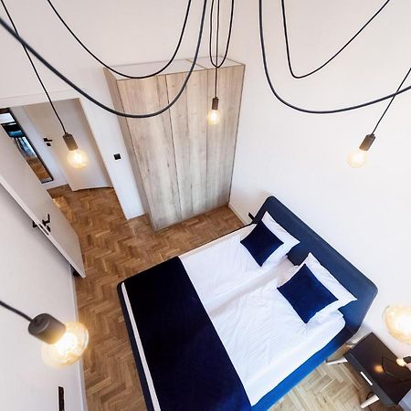 Apartament Matejki E Bielsko-Biala Bagian luar foto