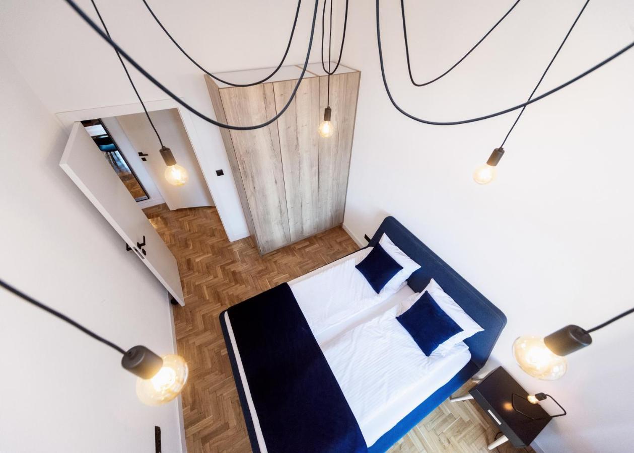 Apartament Matejki E Bielsko-Biala Bagian luar foto